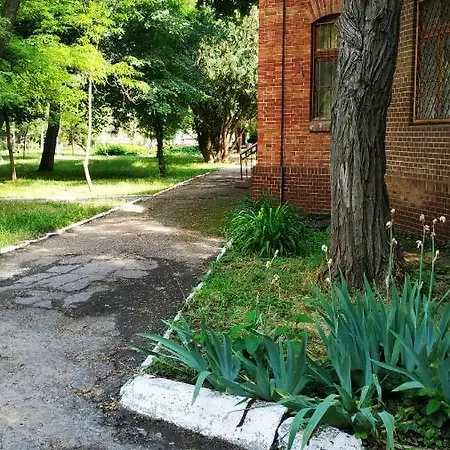 Апартаменти Two-Level Apartment On Frantsuzky Blvd 40/1