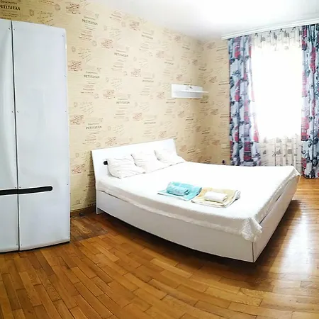 Apartment Two-Level Apartment On Frantsuzky Blvd 40/1 Odesa